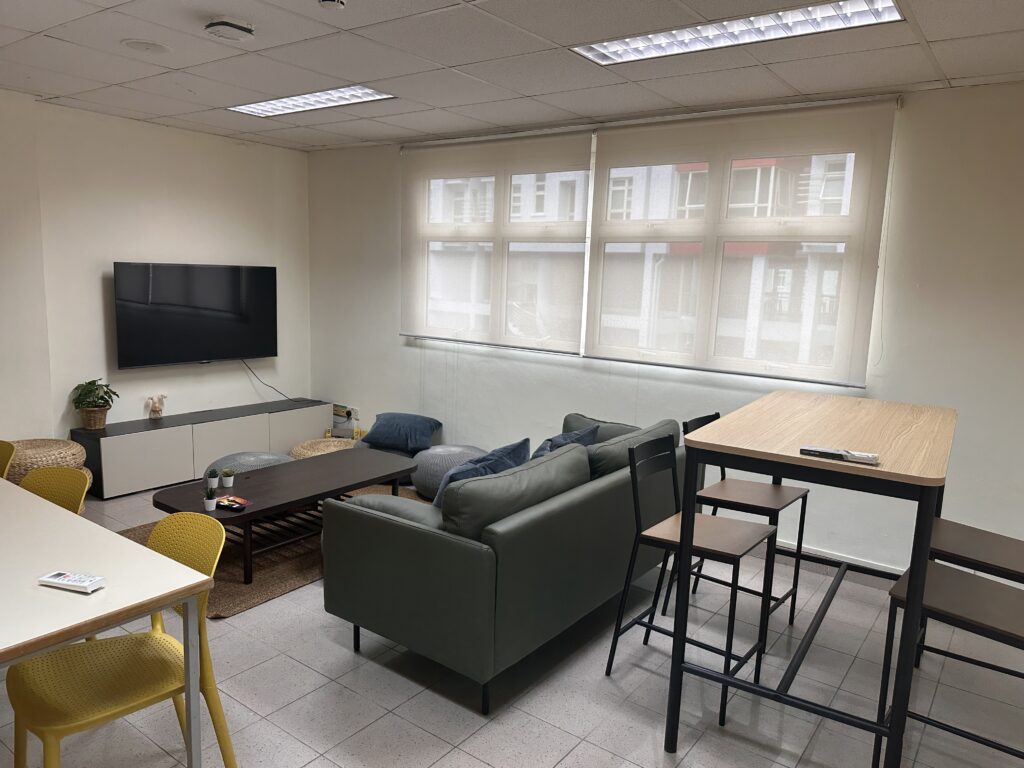 lounge2