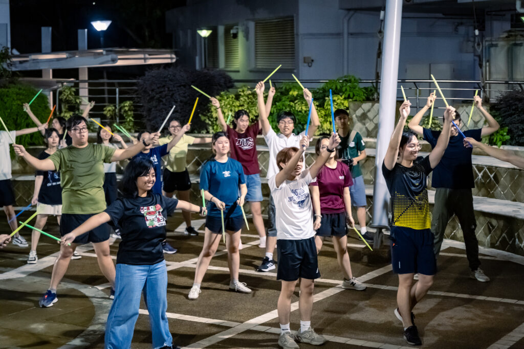 Helixians turn ordinary workouts into extraordinary experiences.