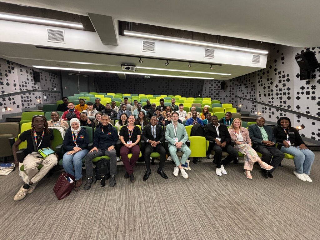 Experts sharing insights with student delegates